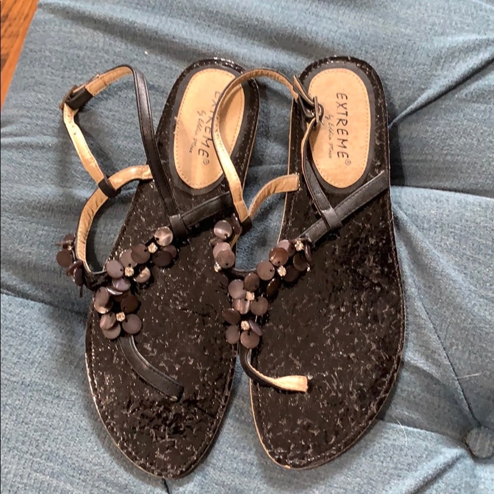 Extreme embellished black sandal 9M